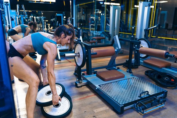 Quelles sont les activités disponibles dans une salle de sport haut de gamme ?