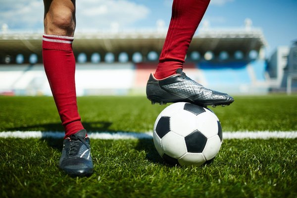 Devenir footballeur professionnel : Les conditions à respecter
